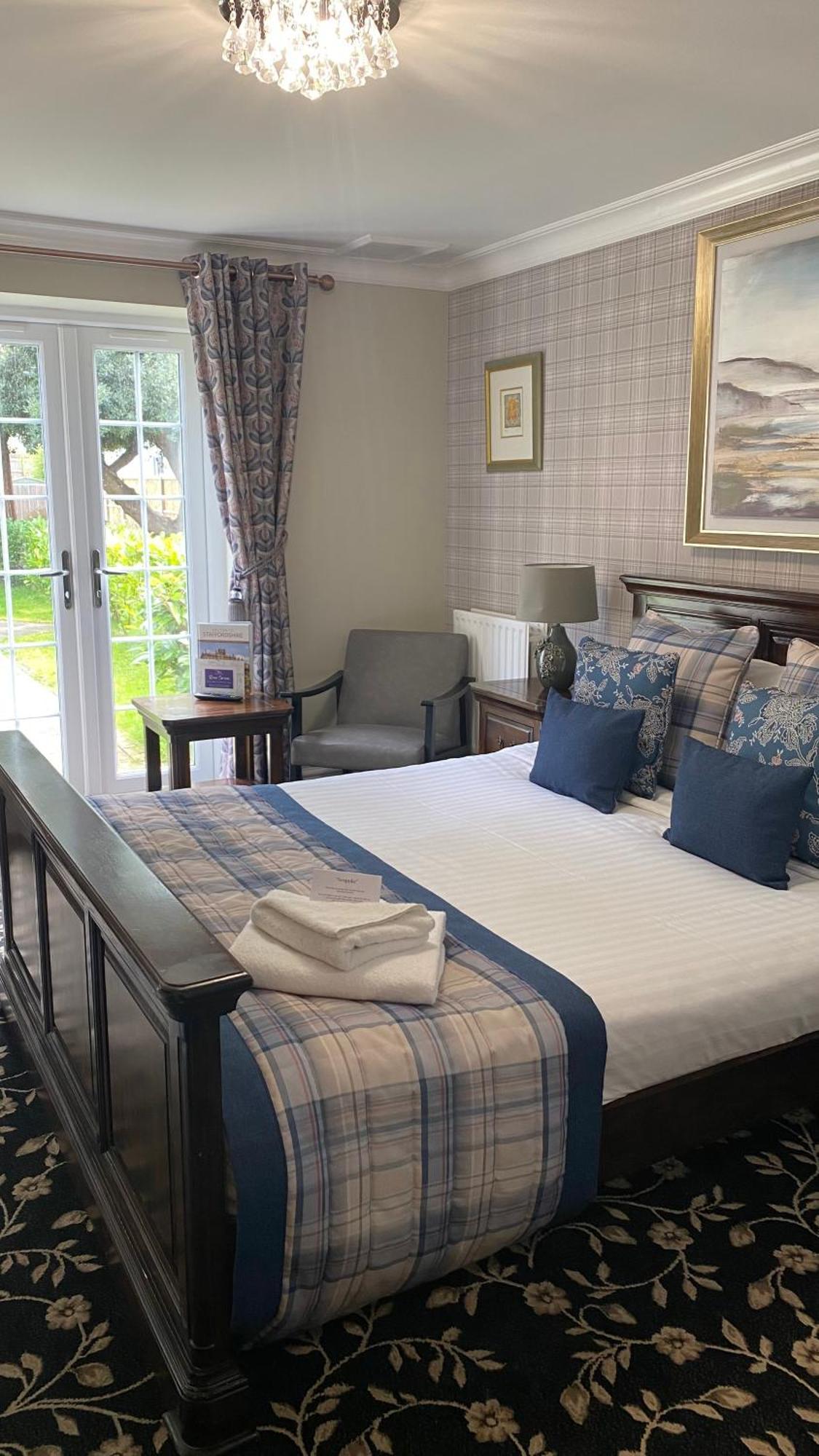 Stone House Hotel 'A Bespoke Hotel' Ngoại thất bức ảnh